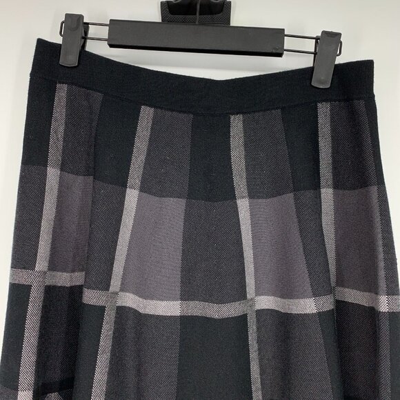 Saks Fifth Avenue Skirt Back Gray Plaid Pull On Knit VTG - Picture 2 of 6